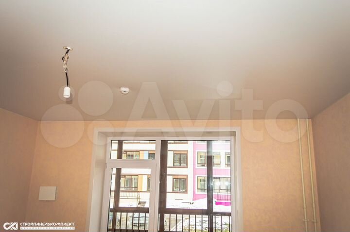 2-к. квартира, 70,4 м², 2/4 эт.