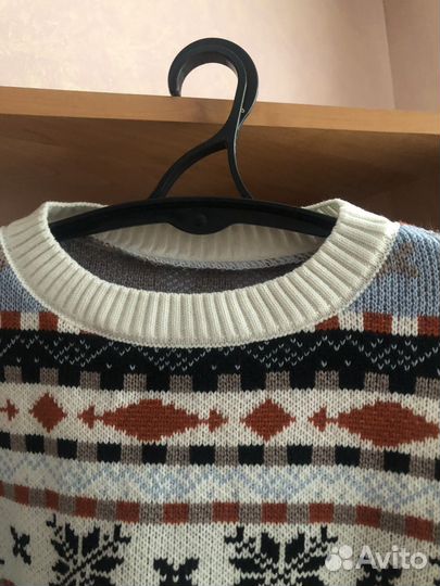 Свитер оверсайз