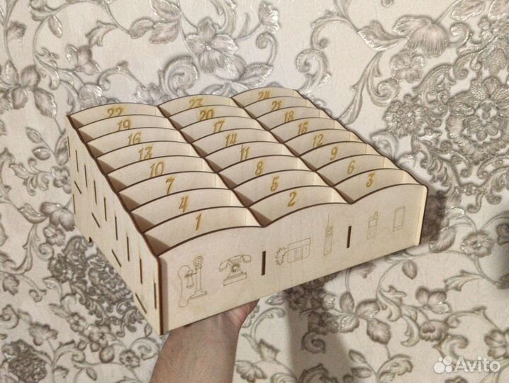 Органайзер для телефонов в школу