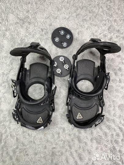 Крепления для сноуборда M/L Black Fire