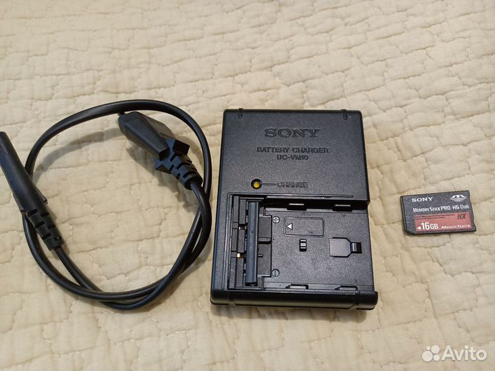 Зеркальный фотоаппарат Sony Alpha SLT-A58