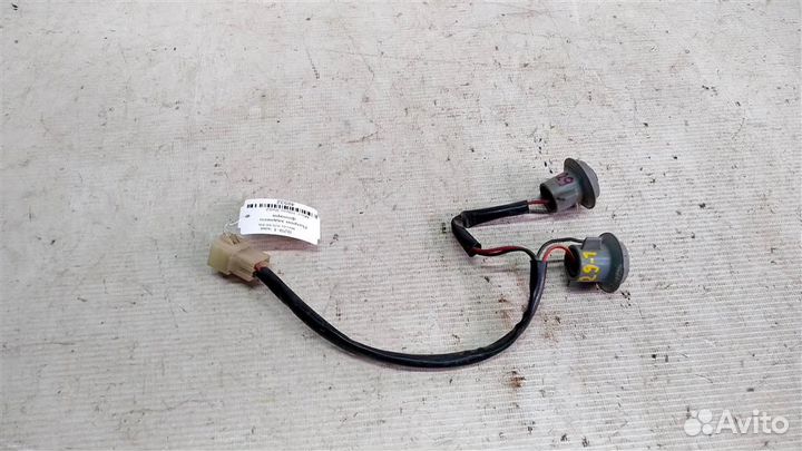 Патрон заднего фонаря Mazda 929 88-89г