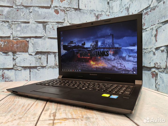 Игровой ноутбук intel-4ядра/2видеокарты/8Gb/SSD