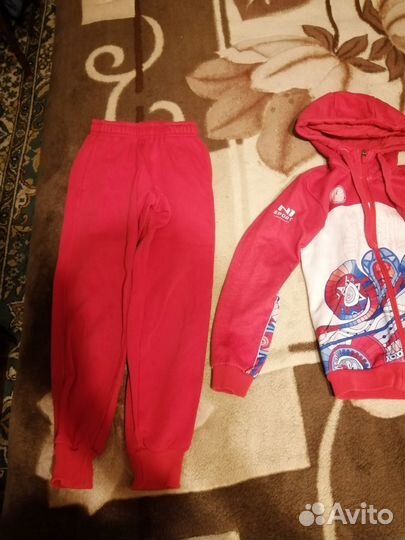 Спортивный костюм гимнастика