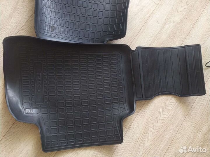Коврики на Kia rio