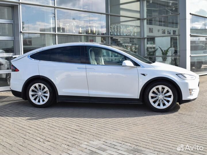 Tesla Model X AT, 2017, 103 801 км