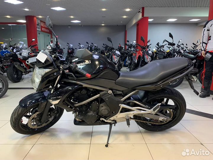 Kawasaki ER-4N