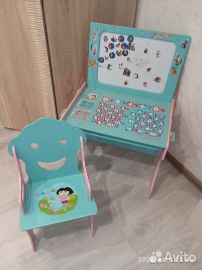 Письменный стол для школьника бу