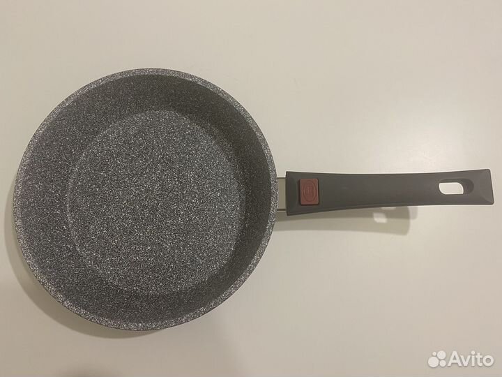 Сковорода 28 см royal kuchen