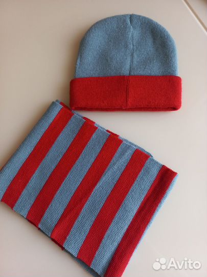 Комплект шапка и шарф