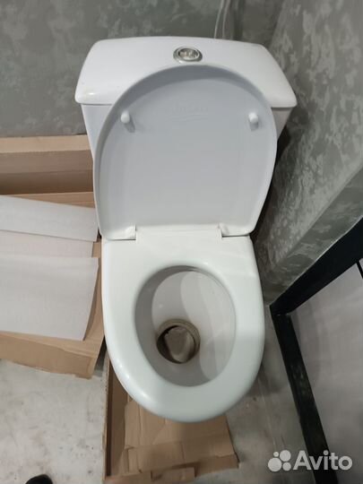 Унитазы и бачки бу