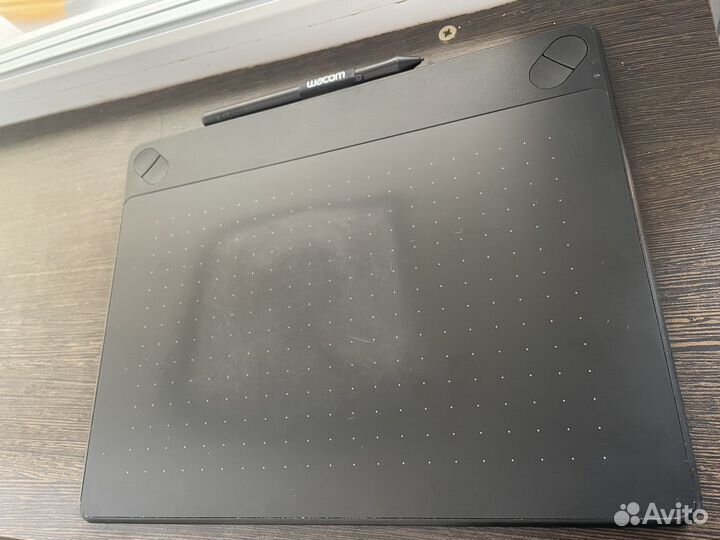 Графический планшет wacom Intuos Art M