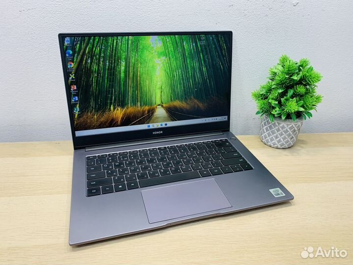 14”ноутбук Honor i3-10Th RAM 8GB SSD 256GB