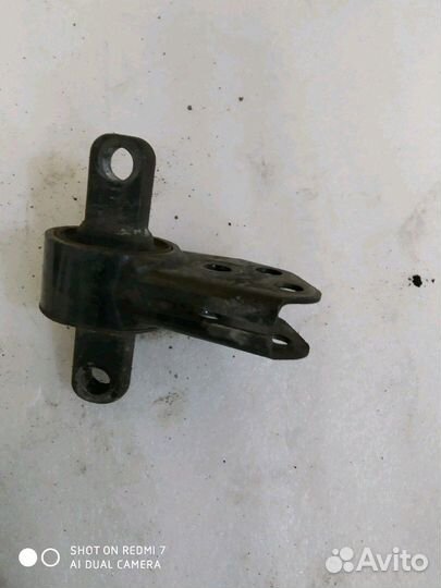 Опора перед редуктора Jeep Grand Cherokee wk