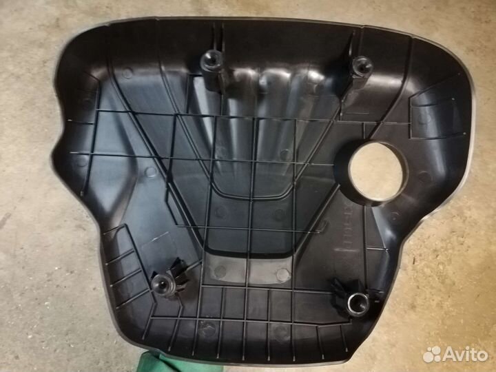 Крышка двигателя Kia Rio 3, 4