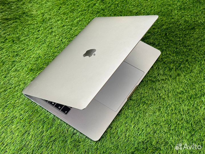 MacBook Pro 13 2018 TouchBar