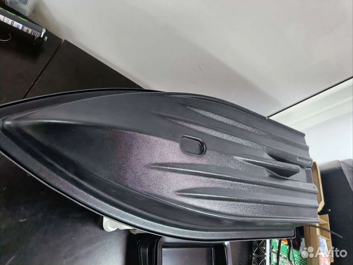 Корпус прикормочного кораблика