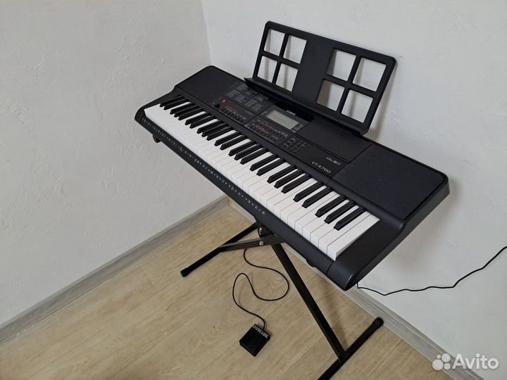 Синтезатор casio ct x700