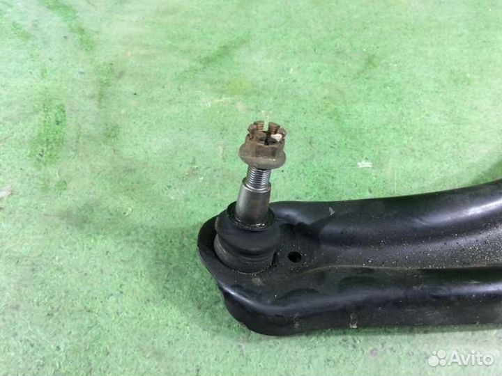 Рычаг передний правый Honda Shuttle GP7 LEB 2016