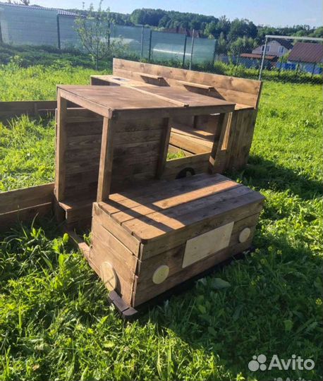 Песочница с машинкой для улицы / дачи