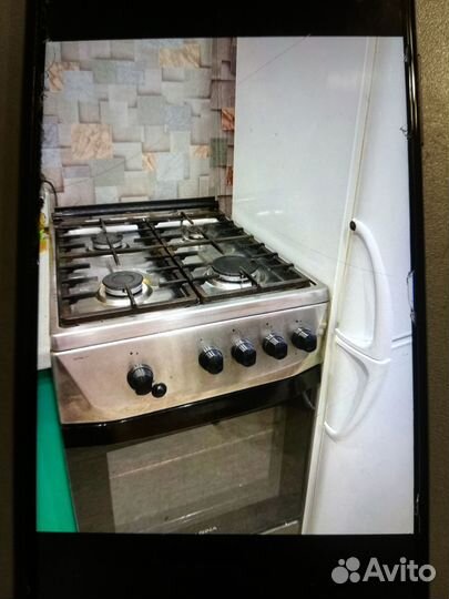 Продается плита газовая Дарина