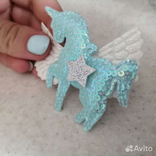 Заколка для волос