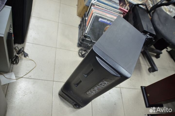 Сабвуфер активный Kenwood SW 90 Japan