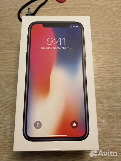 Коробка от iPhone 10