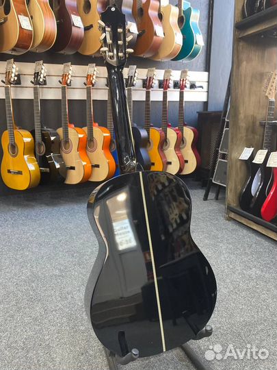 Гитара классическая