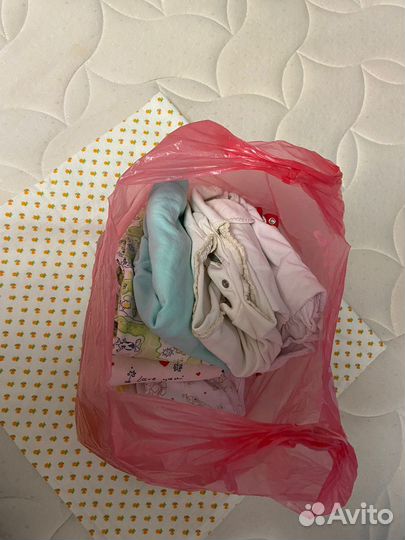 Детские вещи до 2 месяцев (для девочки )