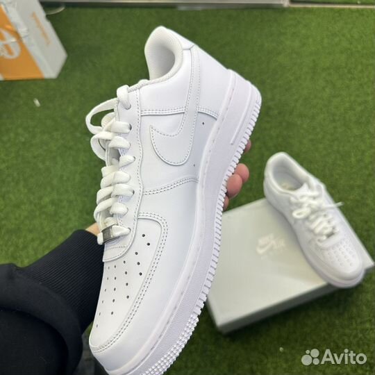 Nike Air Force 1 Low White