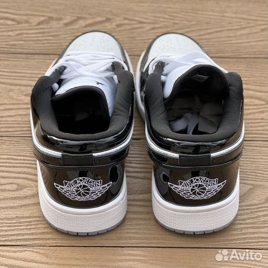 Кроссовки Nike Air Jordan 1 Low Concord