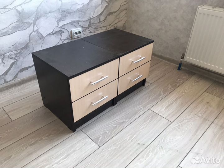 Тумба прикроватная