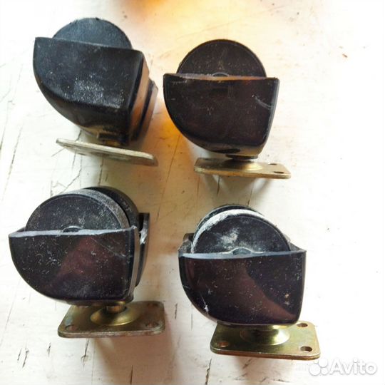 Колесики для мебели