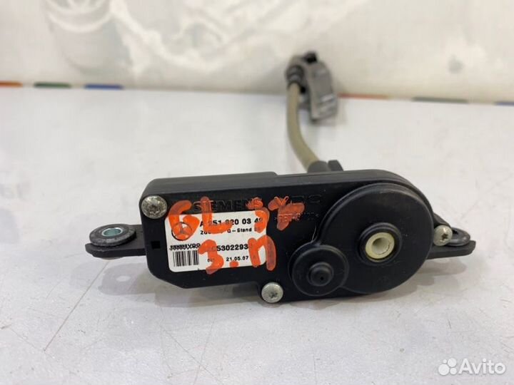 Стеклоподъемник задний правый Mercedes-Benz