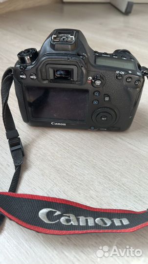 Зеркальный фотоаппарат canon 6d
