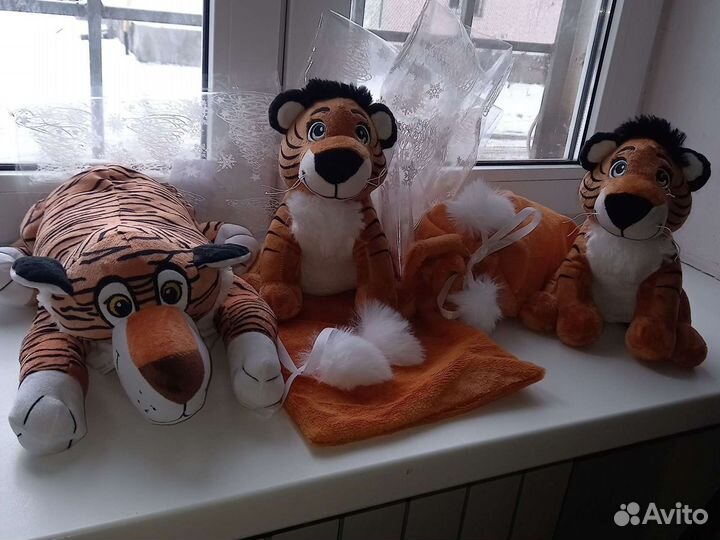 Зайчики(упаковка)для новогоднего подарка