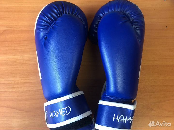 Боксерские перчатки