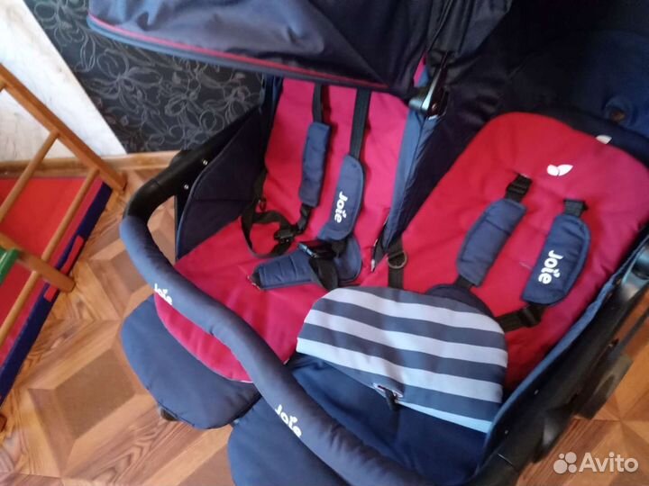 Прогулочная коляска для двойни и погодок бу
