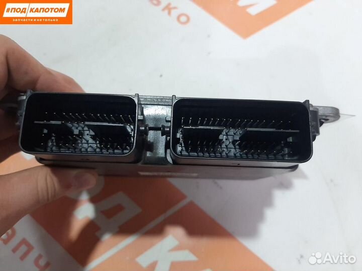 Блок управления двигателем Mitsubishi Outlander