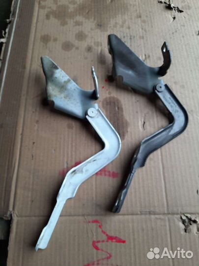 Петля капота Лада vesta правая