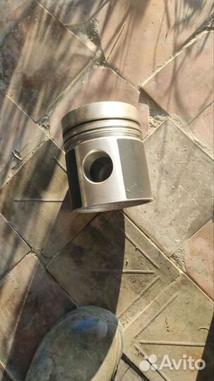 Поршень от Волдая