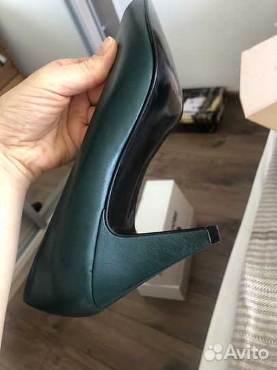 Туфли ретро