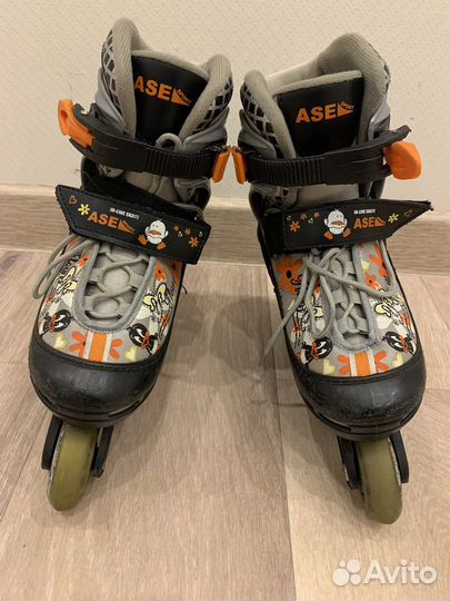 Роликовые коньки детские р.30-33