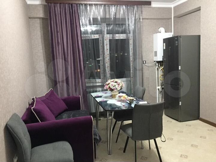 1-к. квартира, 51 м², 8/10 эт.