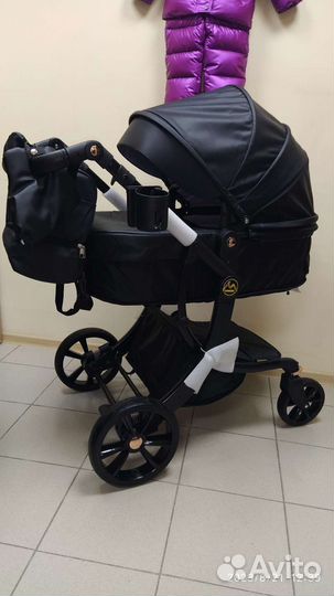 Новая коляска 2 в 1 Luxmom 608-2(черный)