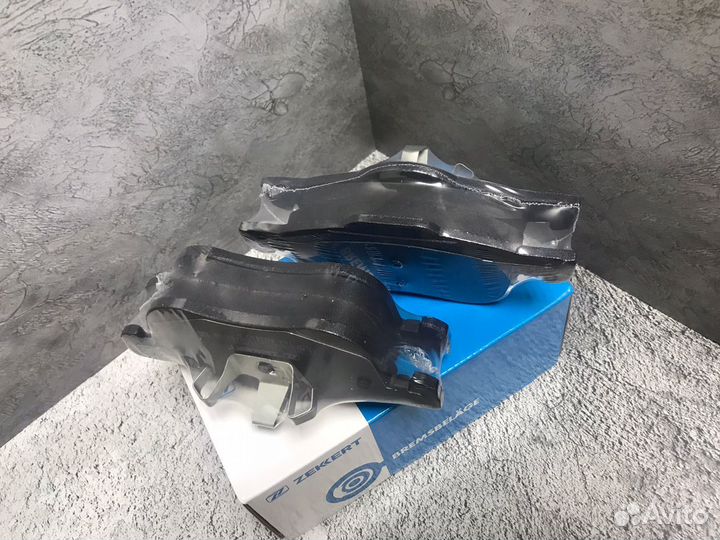 Колодки тормозные Infiniti