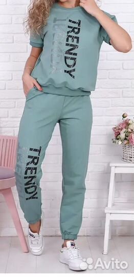 Спортивный костюм