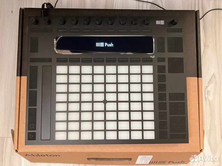 Ableton Push 2 + подставка