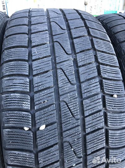 Hankook Winter I'Cept IZ W606 255/45 R18 103T